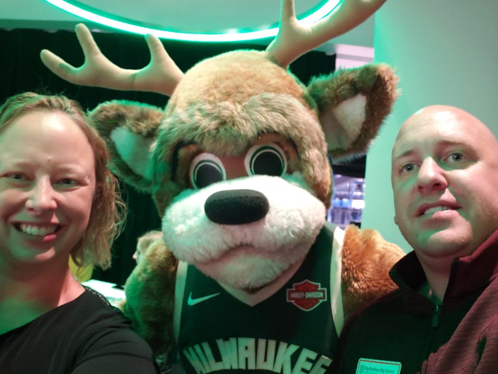 Milwaukee Bucks Costume